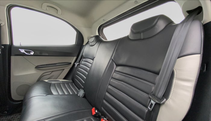 2018 Tata Tiago XZ 1.2 REVOTRON, Petrol, Manual, 18,979 km, Right Side Rear Door Cabin View