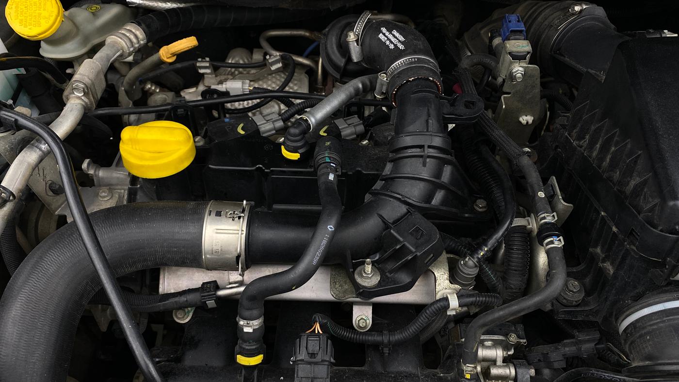 2021 Nissan MAGNITE XV PREMIUM TURBO CVT, Petrol, Automatic, 35,880 km, Engine View