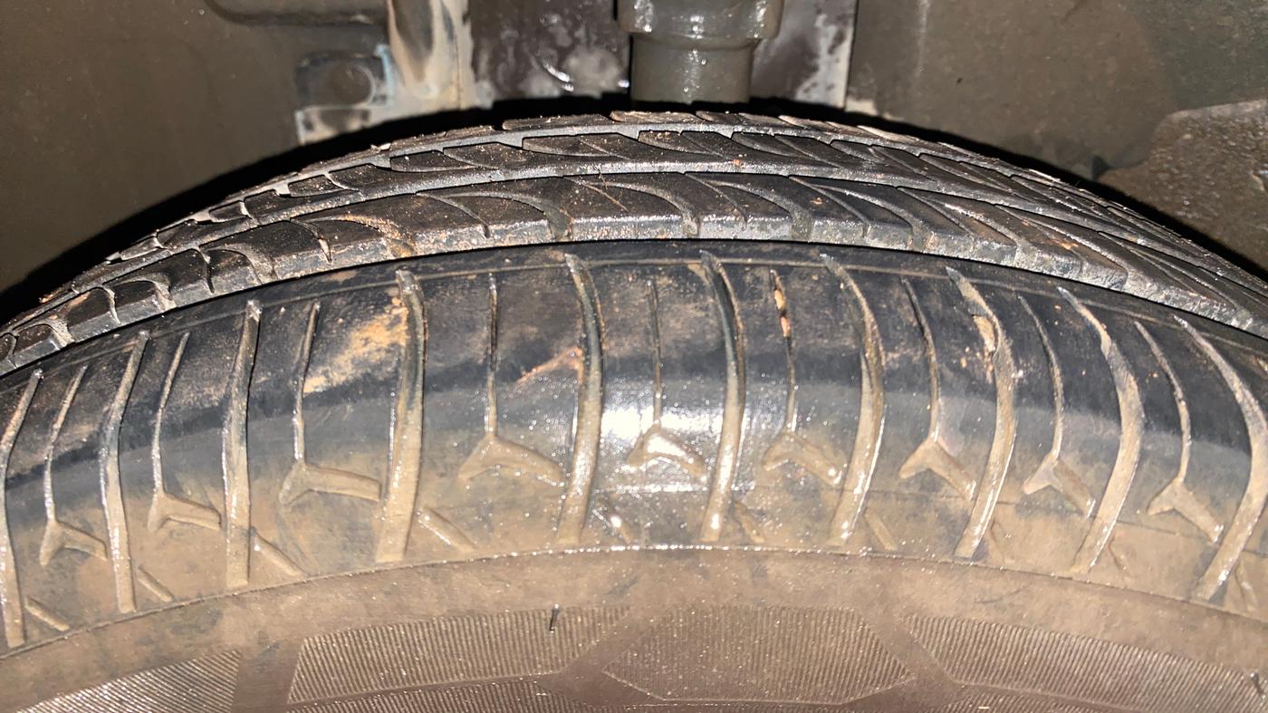 2022 Renault Kwid CLIMBER AMT 1.0, Petrol, Automatic, 45,656 km, Left Front Tyre Tread