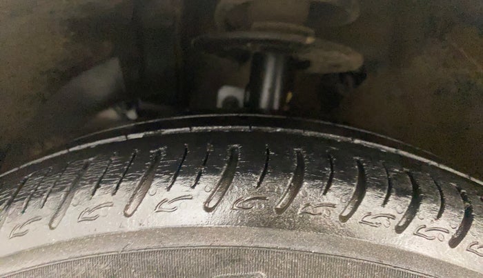 2021 Maruti Baleno DELTA PETROL 1.2, Petrol, Manual, 59,546 km, Left Front Tyre Tread