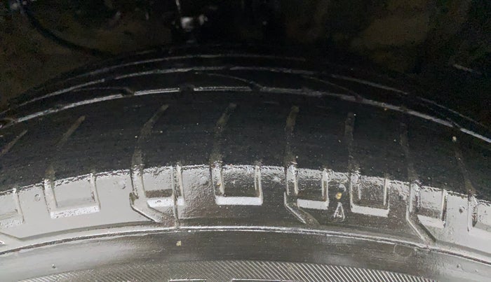 2016 Hyundai Creta SX PLUS AT 1.6 PETROL, Petrol, Automatic, 66,911 km, Right Front Tyre Tread