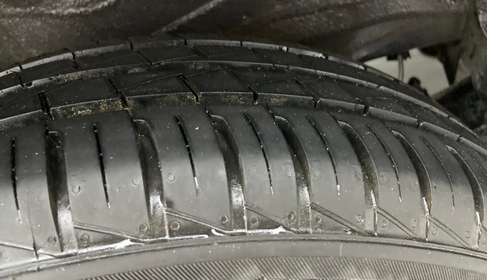 2020 Maruti S PRESSO VXI PLUS, Petrol, Manual, 14,436 km, Right Rear Tyre Tread