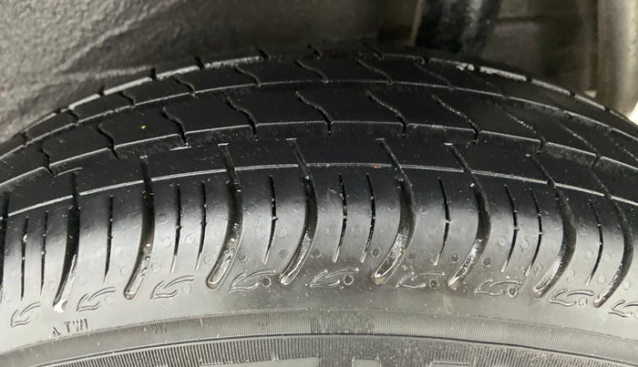 2020 Maruti S PRESSO VXI PLUS, Petrol, Manual, 14,436 km, Left Rear Tyre Tread