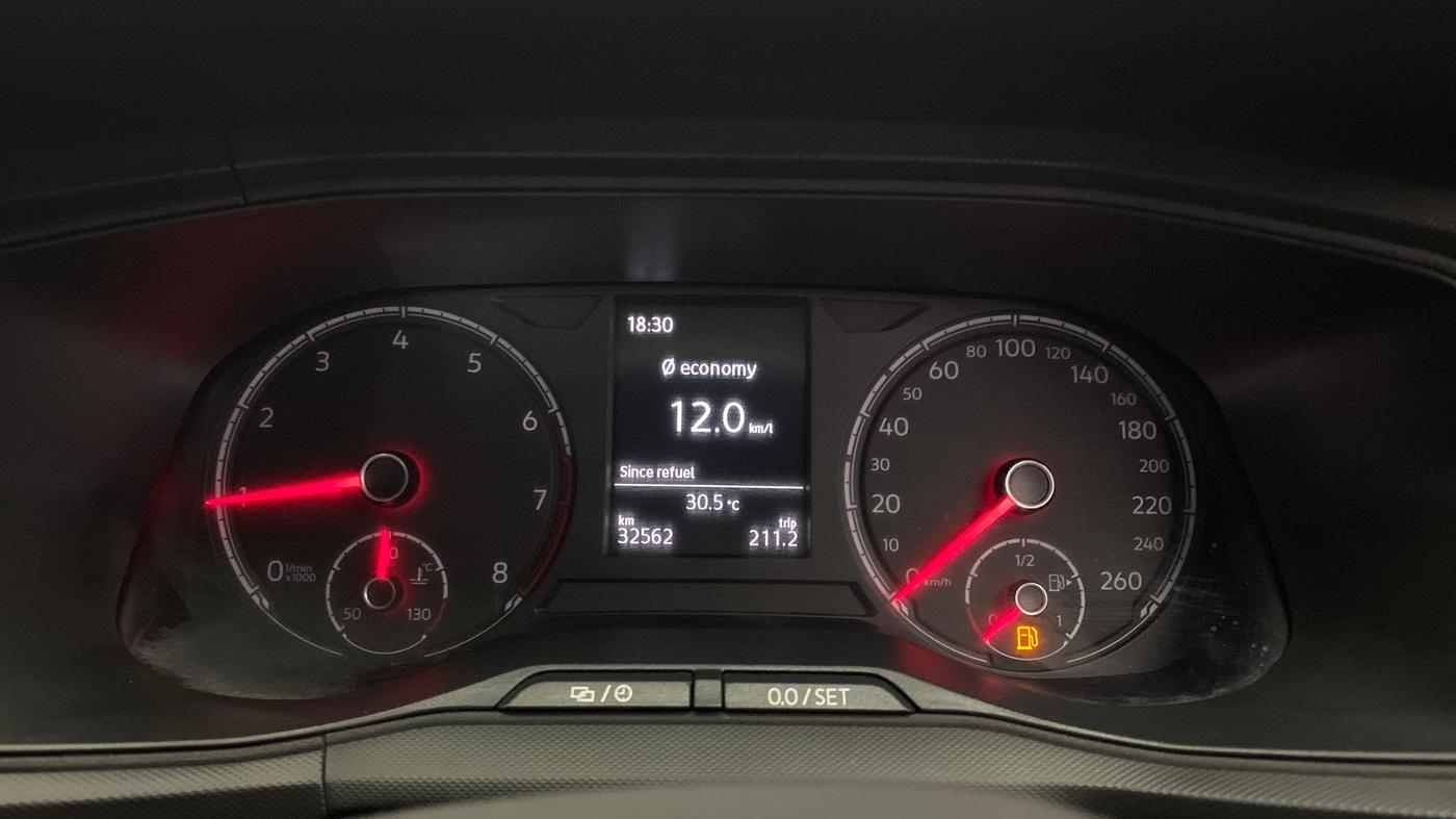 2023 Volkswagen TAIGUN COMFORTLINE 1.0 TSI MT, Petrol, Manual, 32,559 km, Odometer Image
