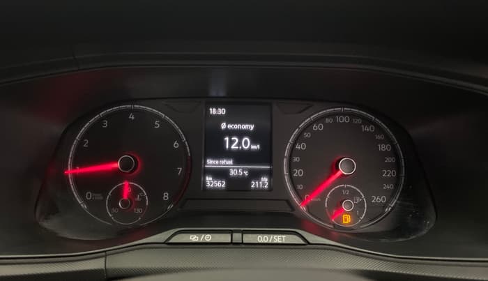 2023 Volkswagen TAIGUN COMFORTLINE 1.0 TSI MT, Petrol, Manual, 32,559 km, Odometer Image