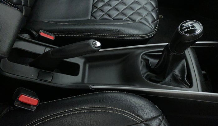 2020 Maruti Baleno DELTA PETROL 1.2, Petrol, Manual, 32,256 km, Gear Lever