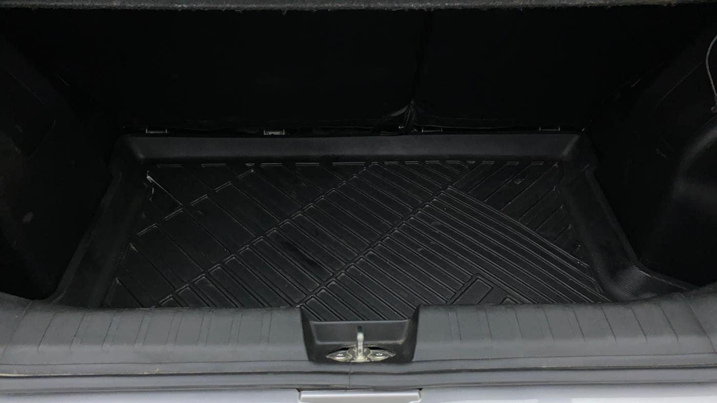 2020 Maruti Baleno DELTA PETROL 1.2, Petrol, Manual, 32,256 km, Boot Inside