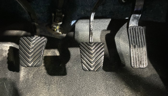 2024 Hyundai Verna SX (O) 1.5 MPI MT, Petrol, Manual, 9,359 km, Pedals