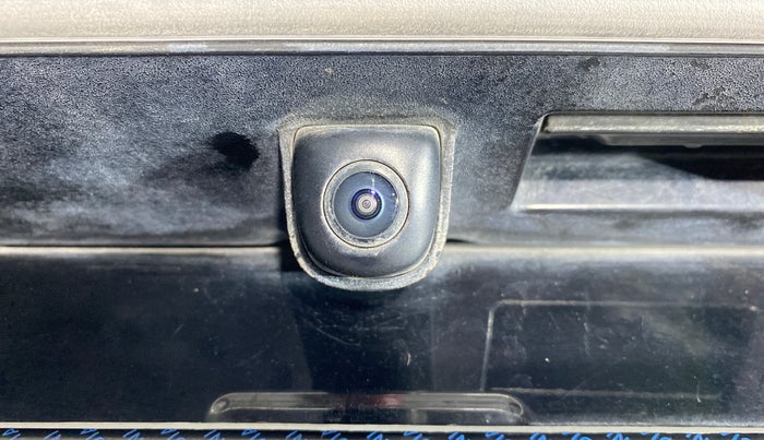 2024 Hyundai Verna SX (O) 1.5 MPI MT, Petrol, Manual, 9,359 km, Parking Camera