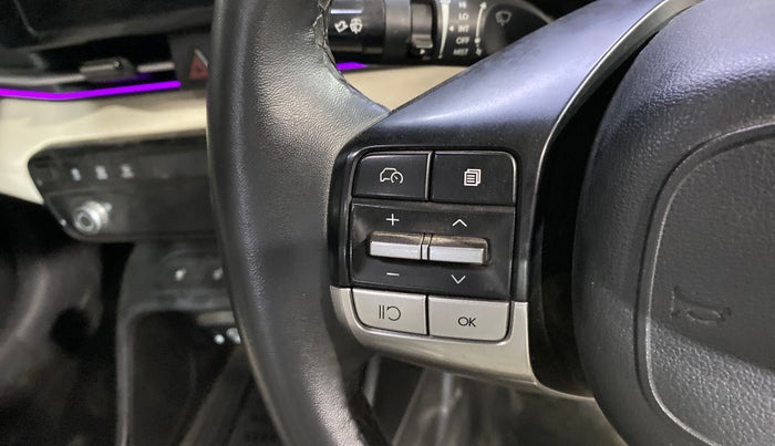 2024 Hyundai Verna SX (O) 1.5 MPI MT, Petrol, Manual, 9,359 km, Adaptive Cruise Control