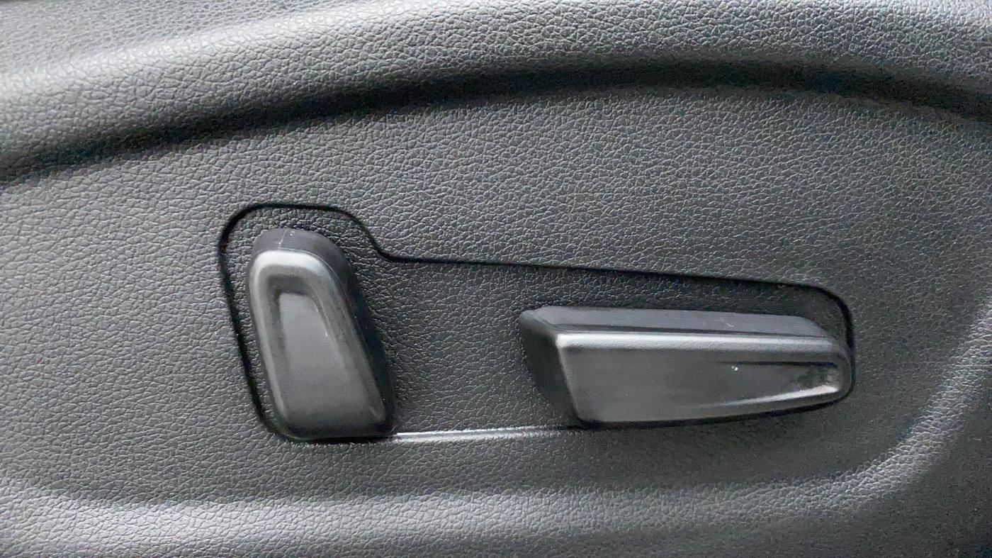 2021 Hyundai Creta SX (O) IVT 1.5 PETROL, Petrol, Automatic, 56,040 km, Electrically Adjustable Driver's Seat