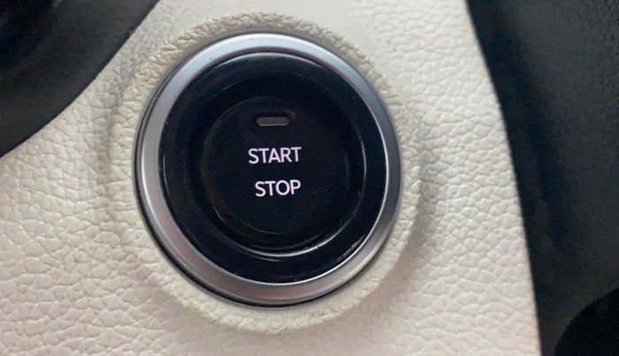 2024 Mahindra XUV 3XO AX5 1.2 L TCMPFi, Petrol, Manual, 6,533 km, Keyless Start/ Stop Button