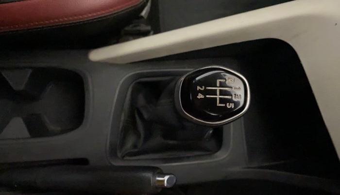 2022 Nissan MAGNITE XE, Petrol, Manual, 37,032 km, Gear Lever