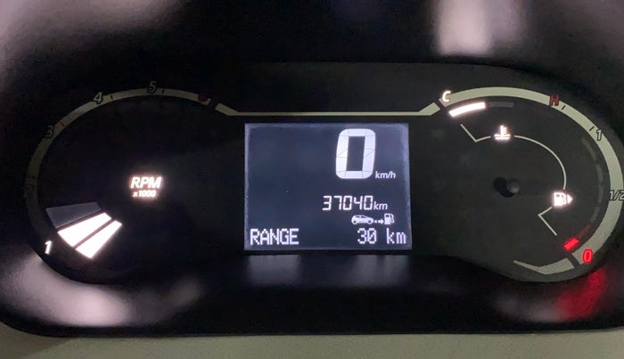 2022 Nissan MAGNITE XE, Petrol, Manual, 37,032 km, Odometer Image