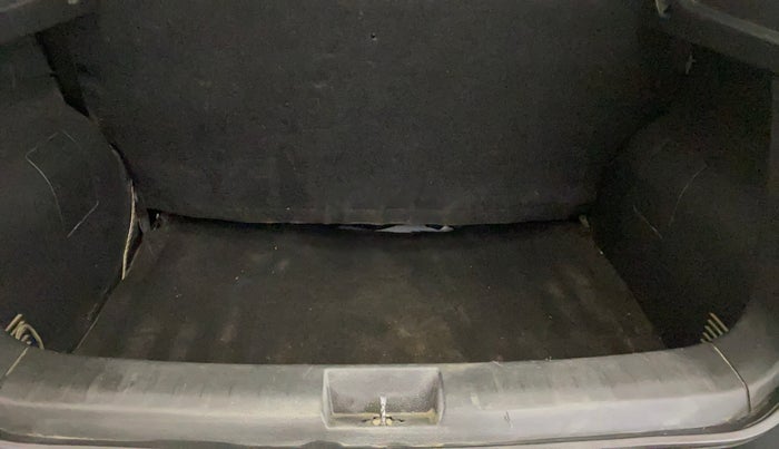 2022 Nissan MAGNITE XE, Petrol, Manual, 37,032 km, Boot Inside