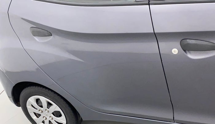 2017 Hyundai Eon MAGNA +, Petrol, Manual, 50,819 km, Right rear door - Slightly dented