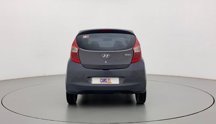 2017 Hyundai Eon MAGNA +, Petrol, Manual, 50,819 km, Back/Rear