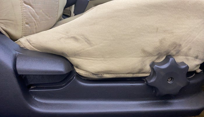 2014 Hyundai Verna FLUIDIC 1.6 VTVT SX OPT, Petrol, Manual, 99,204 km, Driver Side Adjustment Panel