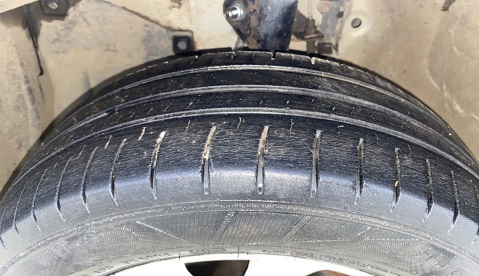 2013 Honda Amaze 1.2L I-VTEC VX, Petrol, Manual, 74,720 km, Left Front Tyre Tread