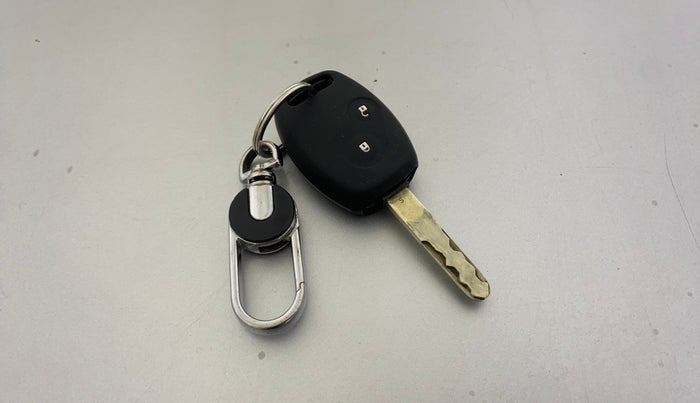 2013 Honda Amaze 1.2L I-VTEC VX, Petrol, Manual, 74,720 km, Key Close Up