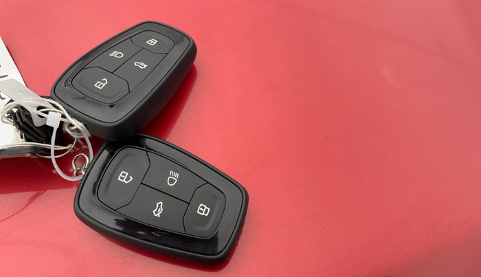 2023 Tata ALTROZ XZ Plus Sunroof i-Turbo , Petrol, Manual, 23,015 km, Key Close Up