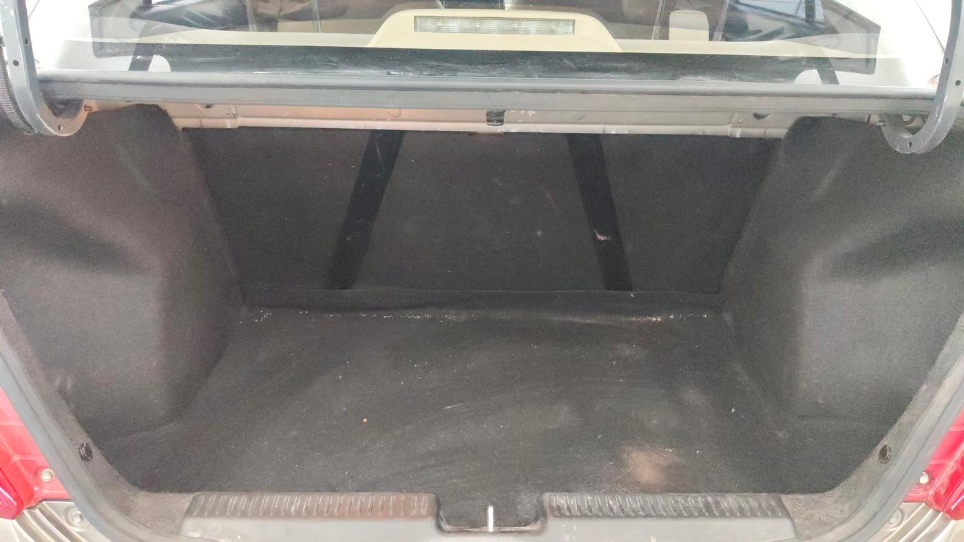 2021 Maruti Dzire ZXI, Petrol, Manual, 56,220 km, Boot Inside