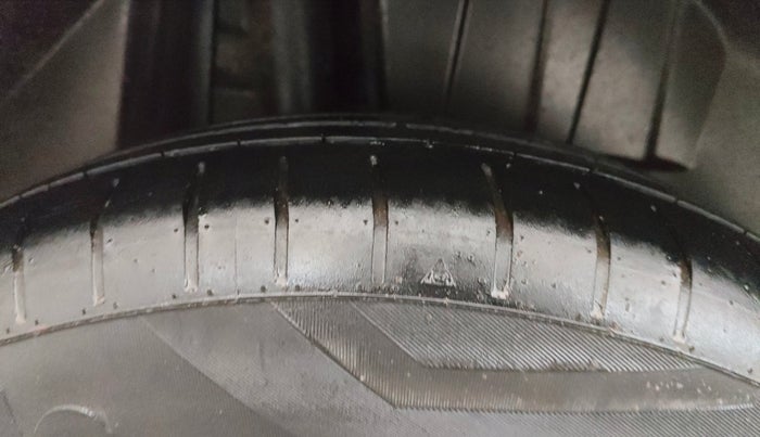 2021 Maruti Dzire ZXI, Petrol, Manual, 56,220 km, Right Rear Tyre Tread