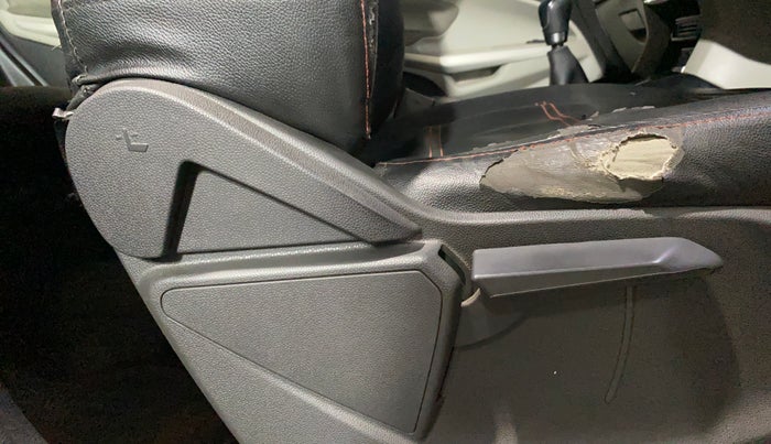 2016 Ford Ecosport TITANIUM 1.5L PETROL, Petrol, Manual, 56,474 km, Driver Side Adjustment Panel