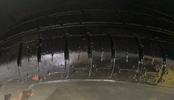 2020 Hyundai NEW SANTRO SPORTZ MT, Petrol, Manual, 92,857 km, Left Front Tyre Tread