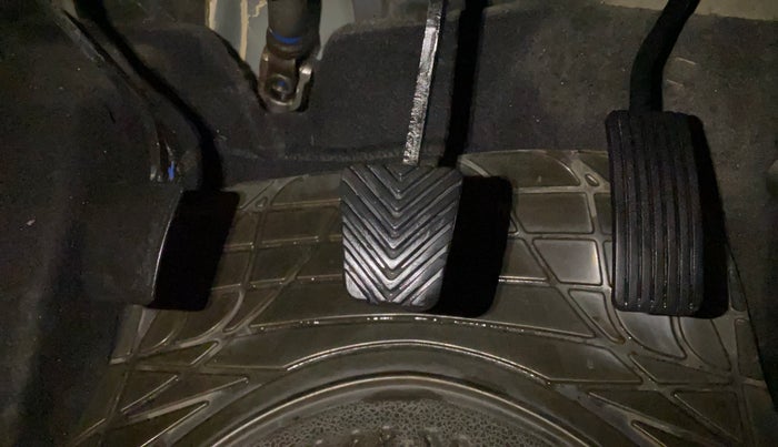 2017 Hyundai Creta E PLUS 1.6 PETROL, Petrol, Manual, 49,337 km, Pedals