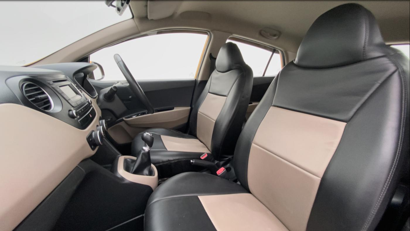 2016 Hyundai Grand i10 ASTA 1.2 VTVT, Petrol, Manual, 69,702 km, Right Side Front Door Cabin