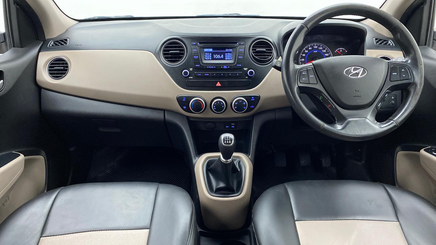 2016 Hyundai Grand i10 ASTA 1.2 VTVT, Petrol, Manual, 69,702 km, Dashboard