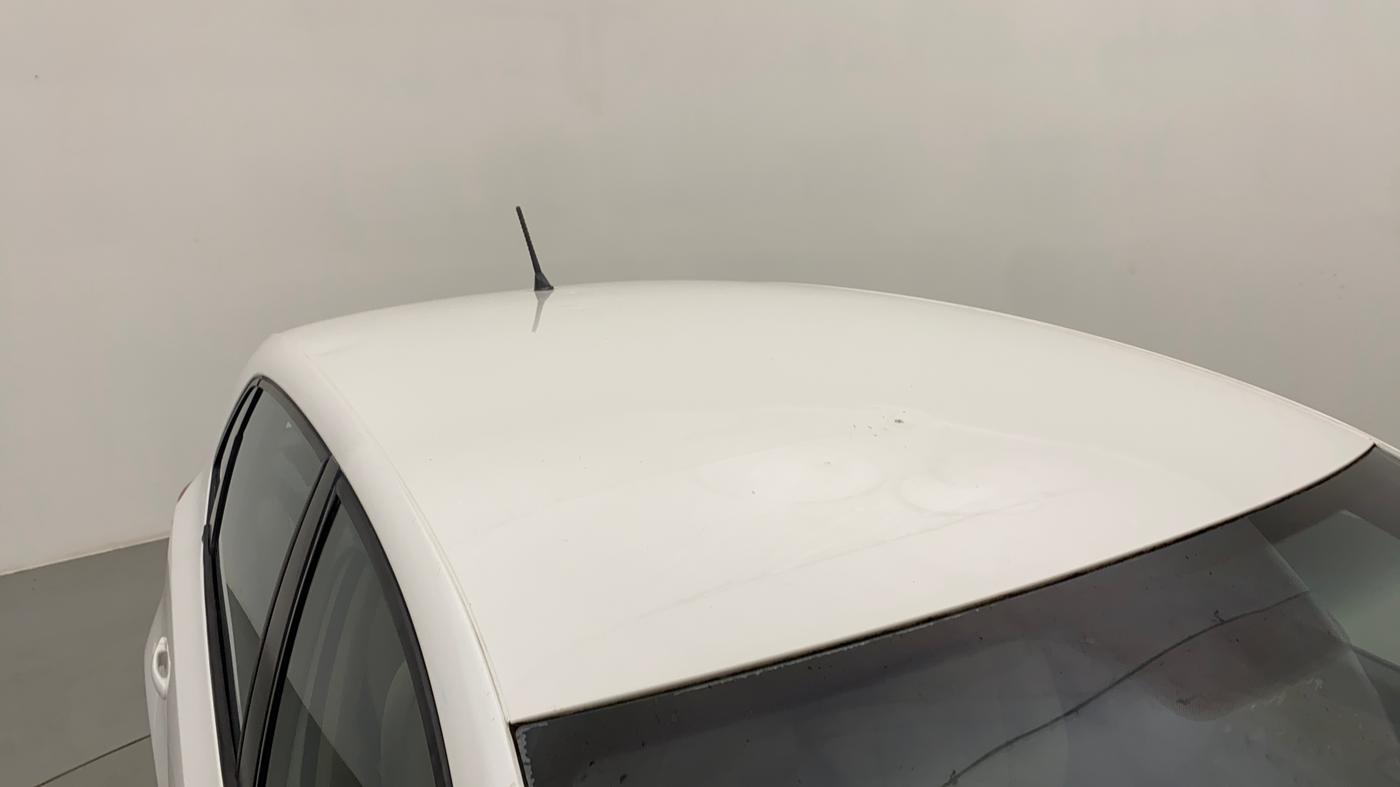 2013 Volkswagen Polo HIGHLINE1.2L, Petrol, Manual, 74,444 km, Roof