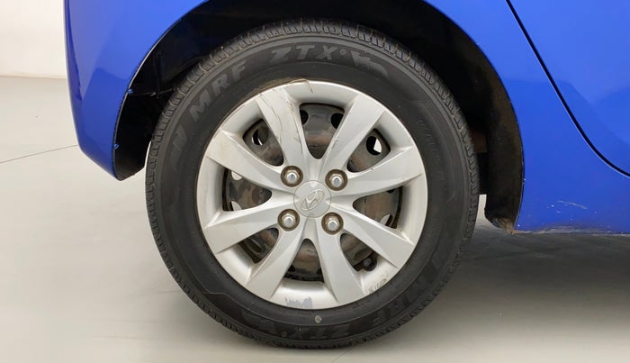 2012 Hyundai Eon MAGNA, Petrol, Manual, 72,826 km, Right Rear Wheel