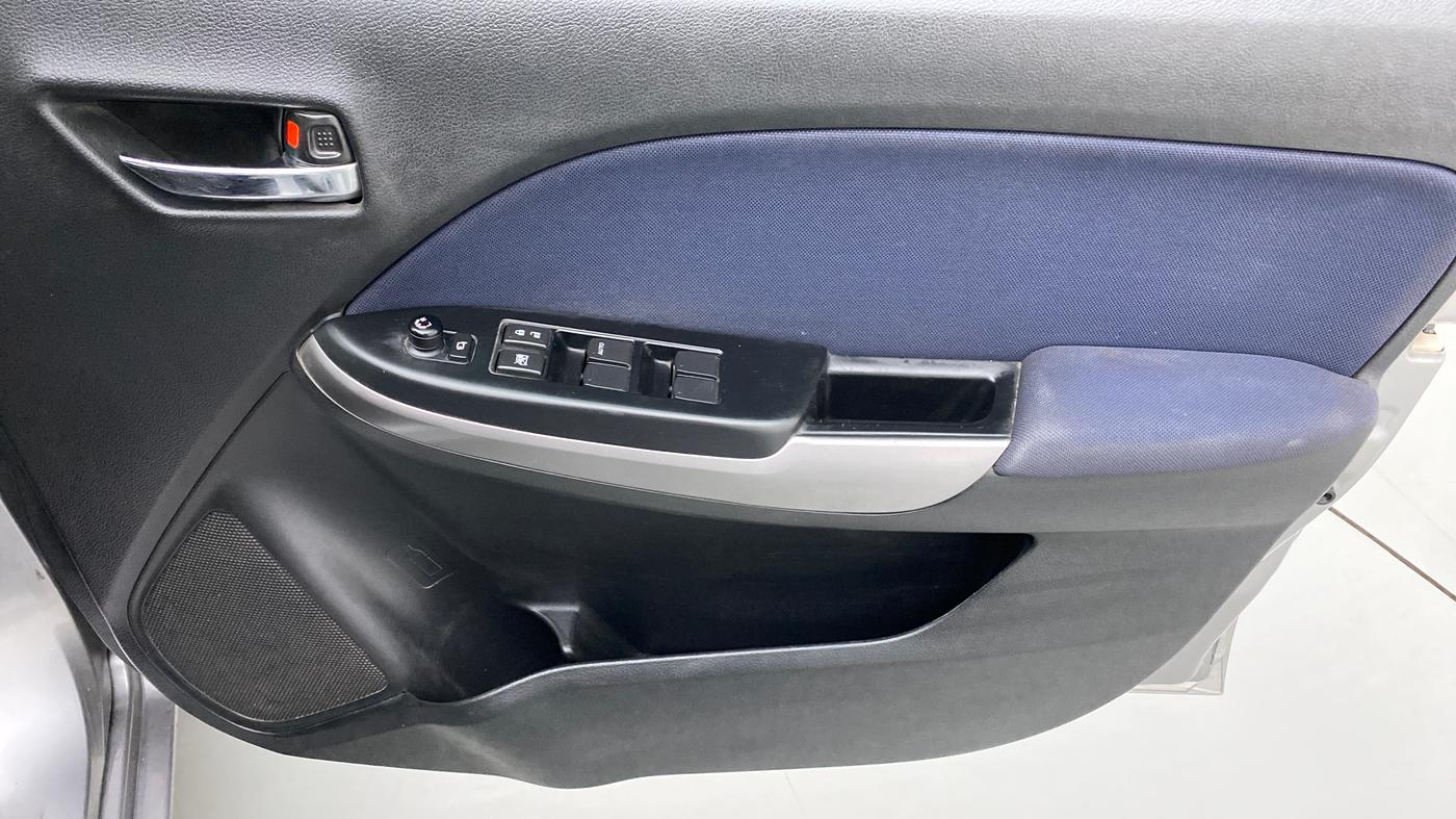2020 Maruti Baleno ALPHA CVT PETROL 1.2, Petrol, Automatic, 51,477 km, Driver Side Door Panels Control