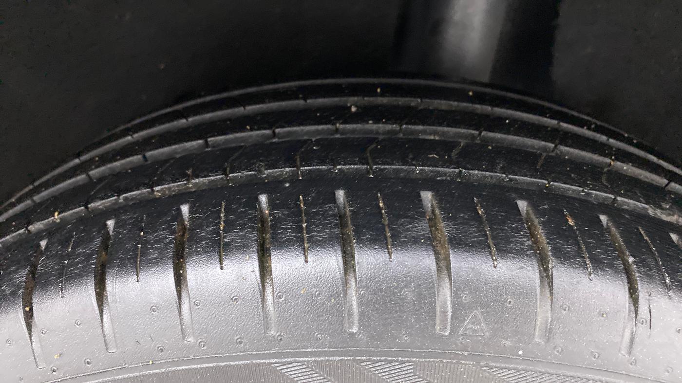 2020 Maruti Baleno ALPHA CVT PETROL 1.2, Petrol, Automatic, 51,477 km, Left Rear Tyre Tread