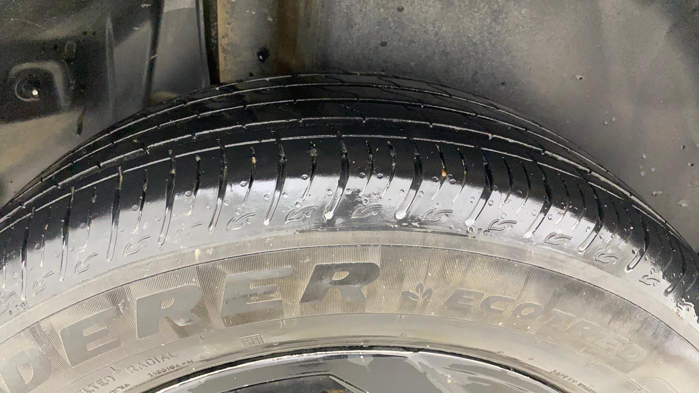 2024 Maruti BREZZA ZXI SMART HYBRID , Petrol, Manual, 25,882 km, Right Rear Tyre Tread