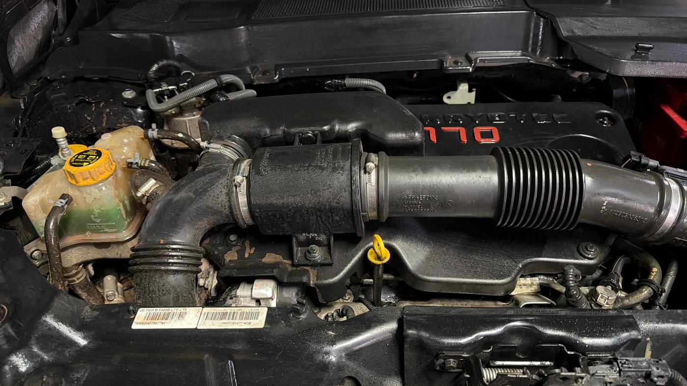 2024 Tata Harrier ADVENTURE PLUS DARK EDITION AT, Diesel, Automatic, 40,732 km, Engine View - Right