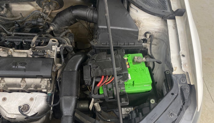 2015 Volkswagen Polo COMFORTLINE 1.2L, Petrol, Manual, 67,232 km, Engine View - Left