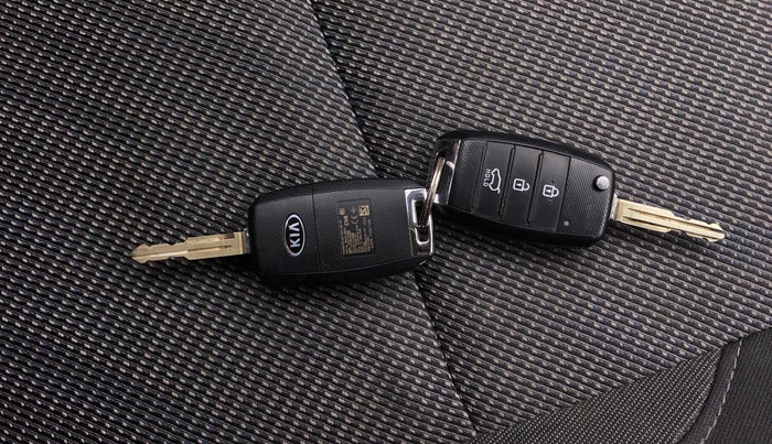 2019 KIA SELTOS HTK 1.5 PETROL, Petrol, Manual, 75,486 km, Key Close Up