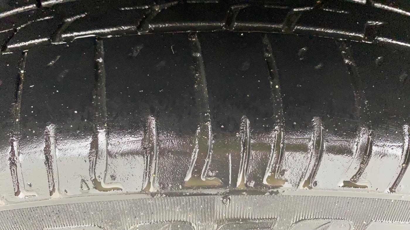 2019 KIA SELTOS HTK 1.5 PETROL, Petrol, Manual, 75,486 km, Left Front Tyre Tread