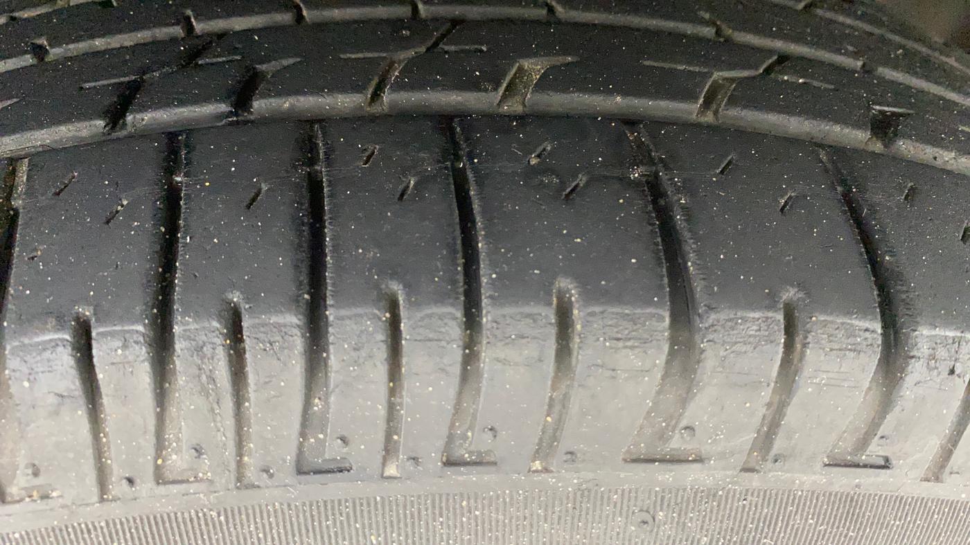 2019 KIA SELTOS HTK 1.5 PETROL, Petrol, Manual, 75,486 km, Right Front Tyre Tread