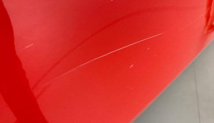 2017 Maruti Swift VXI D, Petrol, Manual, 54,038 km, Right quarter panel - Minor scratches
