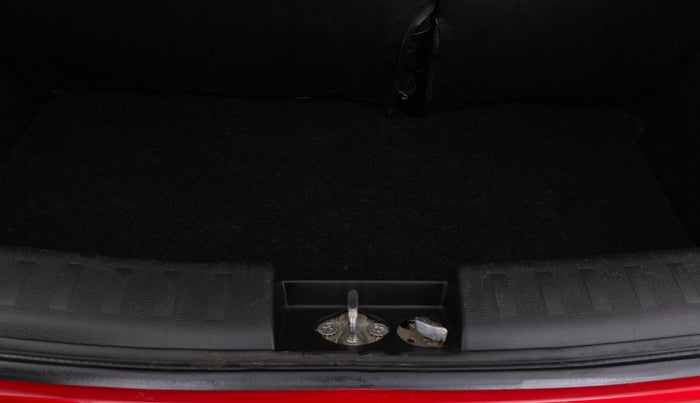 2017 Maruti Swift VXI D, Petrol, Manual, 54,038 km, Boot Inside