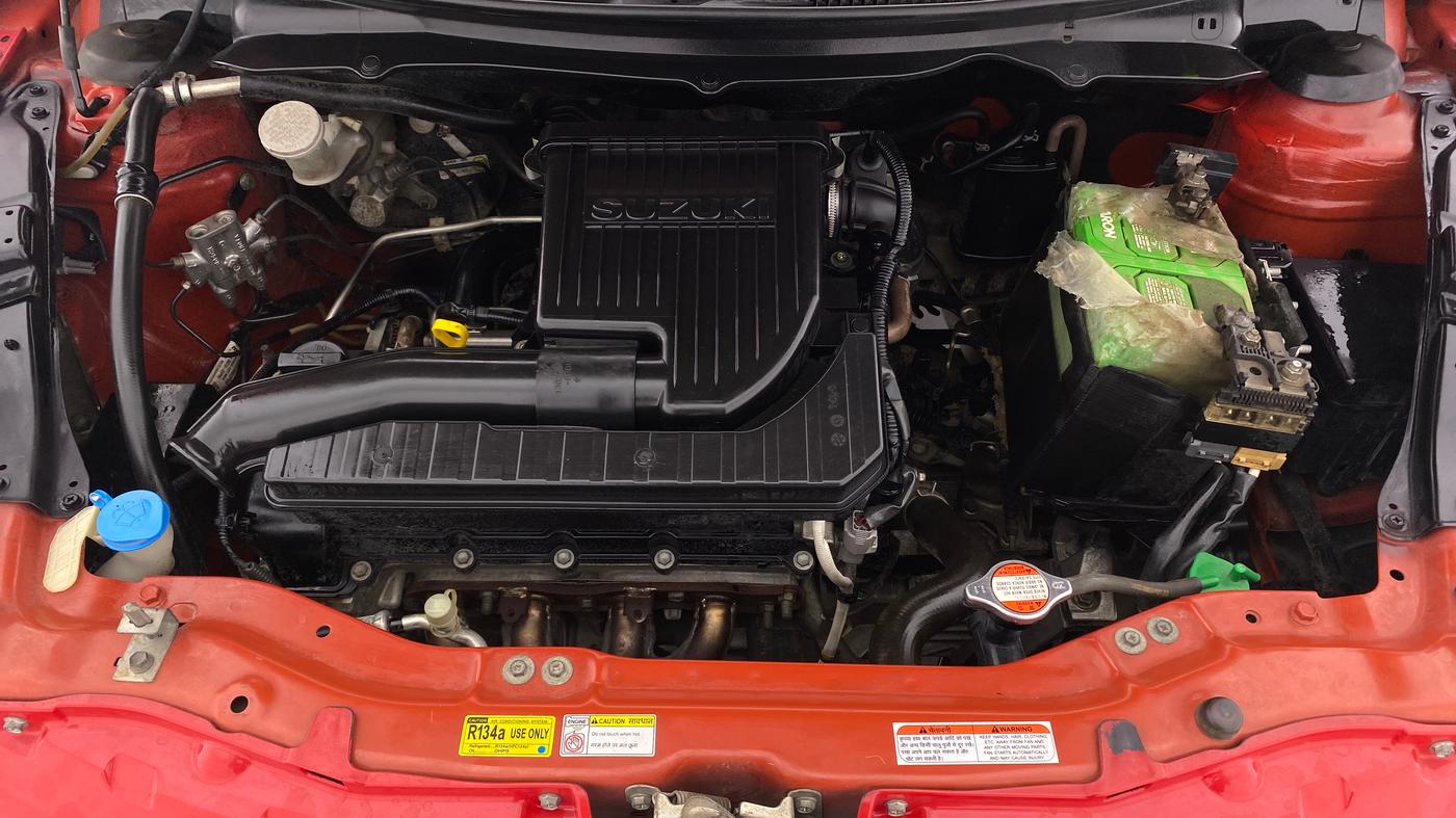 2017 Maruti Swift VXI D, Petrol, Manual, 54,038 km, Open Bonet