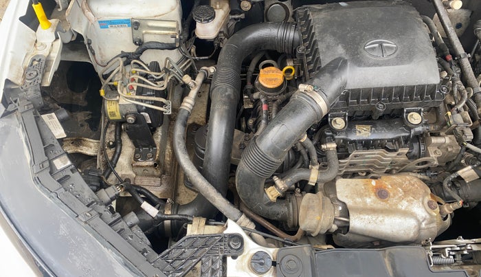 2023 Tata NEXON CREATIVE+ SUNROOF AMT 1.2 PETROL, Petrol, Automatic, 33,371 km, Engine View - Right