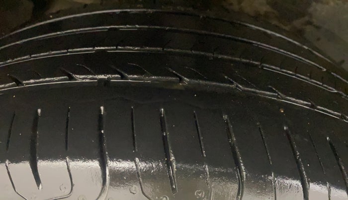 2023 Tata NEXON CREATIVE+ SUNROOF AMT 1.2 PETROL, Petrol, Automatic, 33,371 km, Right Rear Tyre Tread