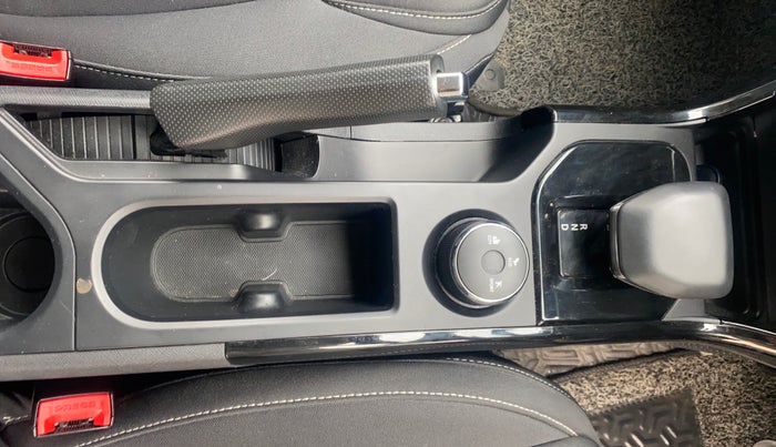 2023 Tata NEXON CREATIVE+ SUNROOF AMT 1.2 PETROL, Petrol, Automatic, 33,371 km, Gear Lever