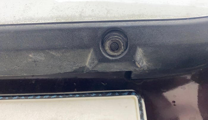 2016 Mahindra XUV500 W10 AT, Diesel, Automatic, 89,467 km, Parking Camera