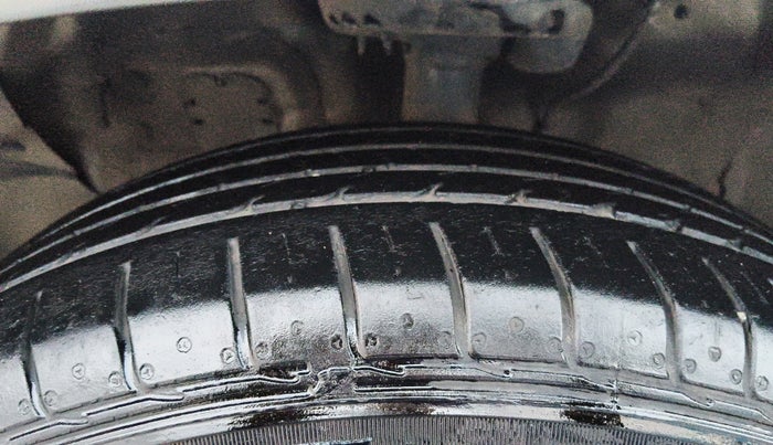 2019 KIA SELTOS HTK PLUS 1.5, Petrol, Manual, 1,48,858 km, Left Front Tyre Tread